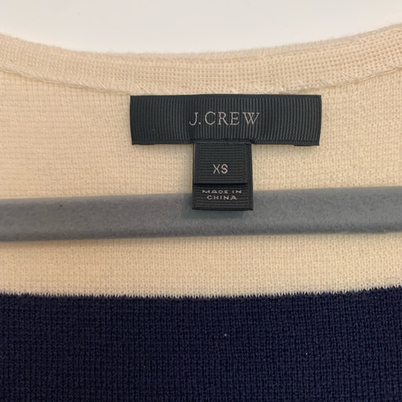 J.Crew Striped V-Neck Sweater Size XS - Picture 3 of 3